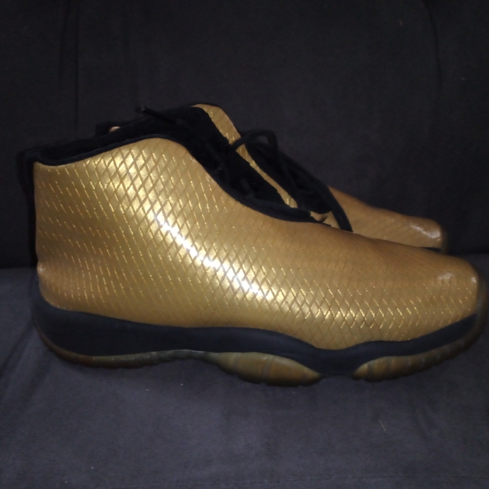 Jordan Future Gold